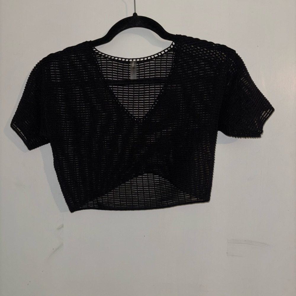 🚨NOW SOLD🚨 Black Sheer Mesh Crop Top - Women Medium